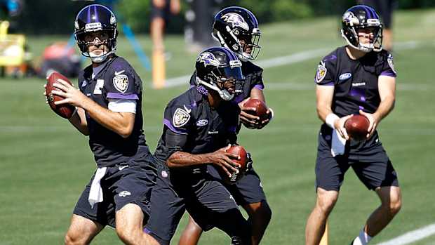 joe-flacco-lamar-jackson-robert-griffin-iii-ravens-minicamp.jpg